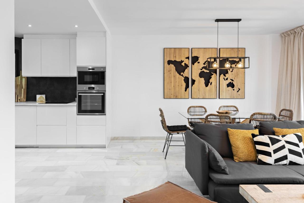 Two Bedroom Apartment In Puerto Banus With Terrace 마르베야 외부 사진