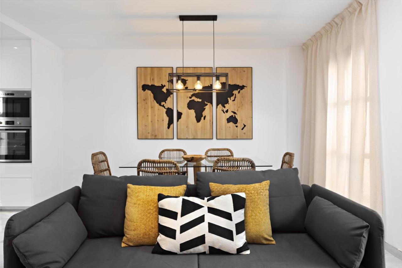 Two Bedroom Apartment In Puerto Banus With Terrace 마르베야 외부 사진