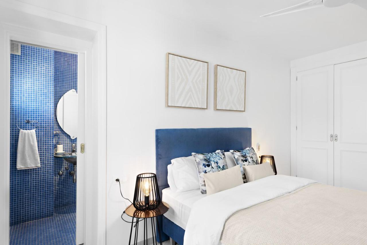 Two Bedroom Apartment In Puerto Banus With Terrace 마르베야 외부 사진